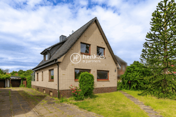 Retro-Charme trifft auf moderne Möglichkeiten, 22926 Ahrensburg, Einfamilienhaus