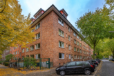 Außenansicht - Möblierte Dachgeschosswohnung mit Loft-Feeling