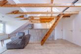 Wohnbereich - Möblierte Dachgeschosswohnung mit Loft-Feeling