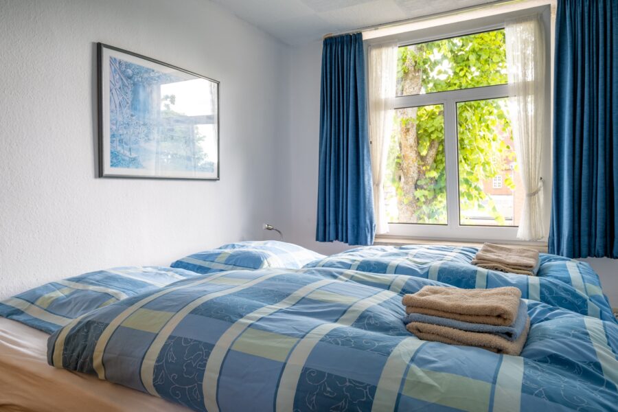 Schlafzimmer DG