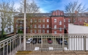Balkon - Zwischen Arbeit und Wohnen – ein Altbau, der beides kann!