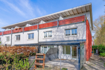Hier blüht das Familienleben auf, 22159 Hamburg, Reihenendhaus