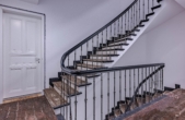 Treppenhaus - Historischer Charme, moderner Wohnkomfort