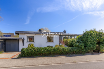 Ein Ort zum Wohlfühlen – Haus mit viel Charme und grünem Rückzugsort, 25421 Pinneberg, Bungalow