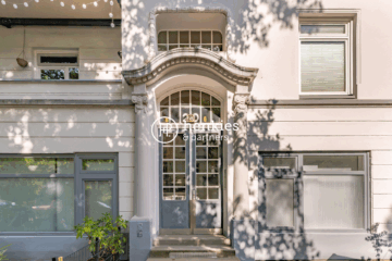 Stuck, Stil & Stadtleben – Willkommen in Winterhude, 22303 Hamburg, Etagenwohnung