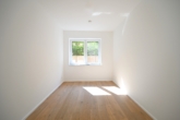 Kinderzimmer / Home-Office - Sonnige, renovierte EG-Wohnung