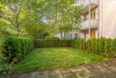 Terrasse mit Garten