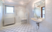 Barrierefreies Badezimmer - Ein Zuhause – viele Ebenen des Wohlgefühls